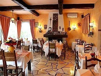 拉贝特蒂酒店 2* La Rouviere (Var)